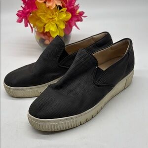 Soul Naturalizer Black Slip-On Sneakers with Textured Fabric Size 10 SNK7795